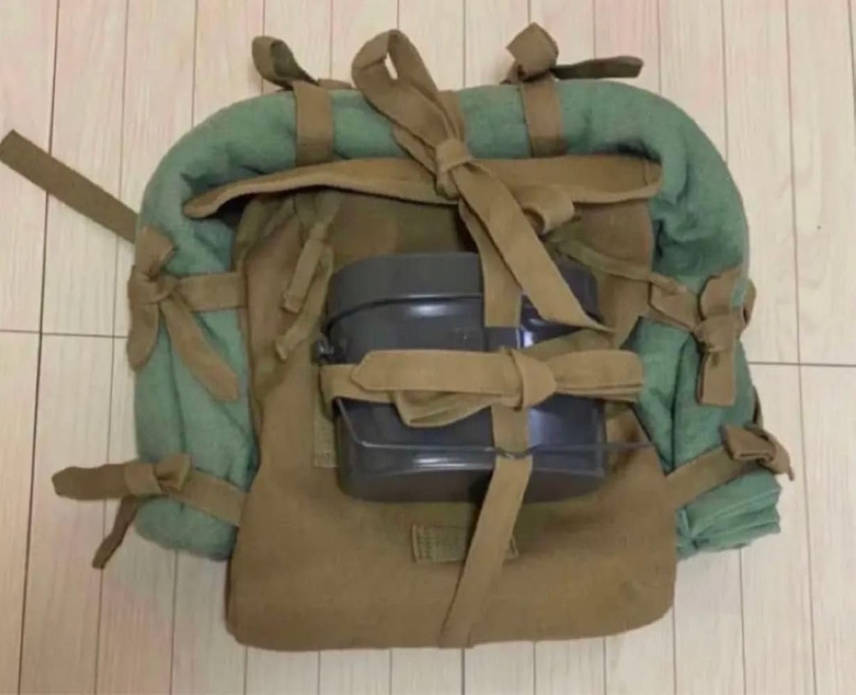 Amazon.co.jp: 日本軍 帝国陸軍兵用九九式背嚢と毛布 飯盒付 蛸足背嚢